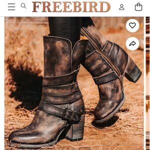 Freebird barker boots size 8, original box, never worn, as they didn’t fit.